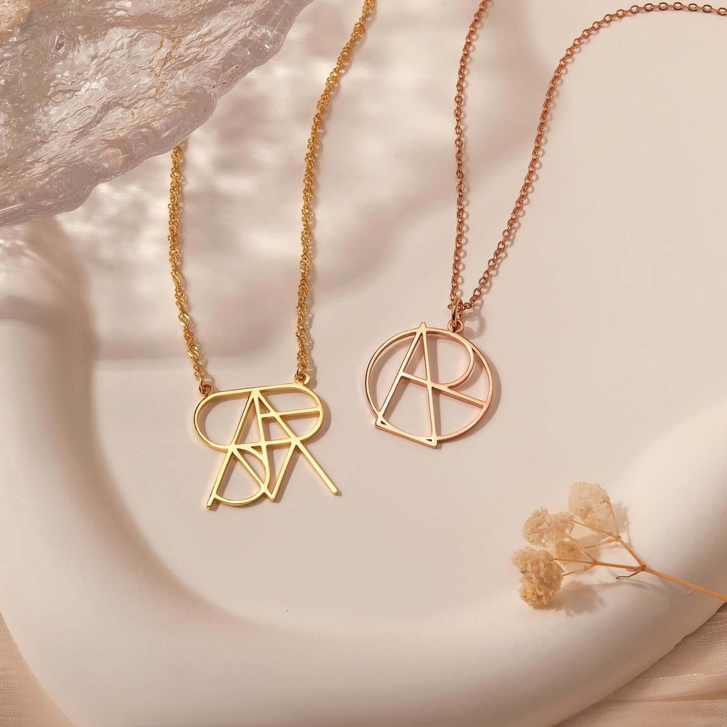 Personligt Namnhalsband Med Skräddarsydd Logotyp