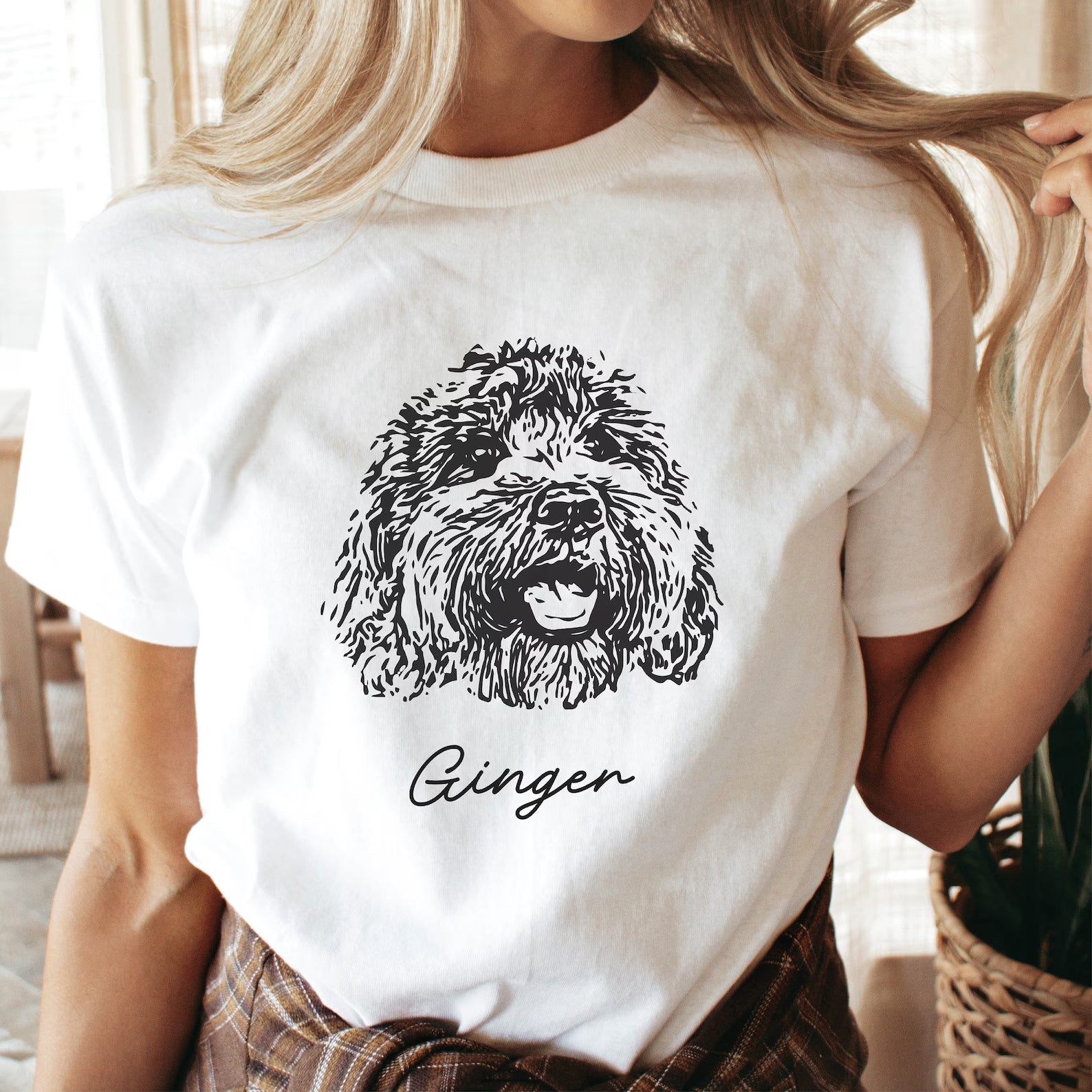 【Black & White】Personlig t-shirt med stort husdjurstryck och namn