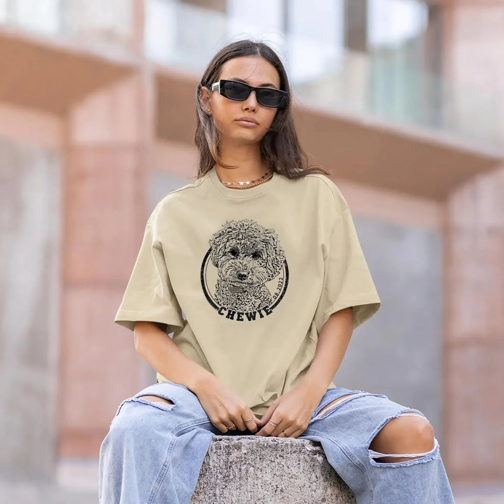 Personlig T-shirt med stort husdjurstryck – Skräddarsytt foto i svartvit linjekonst