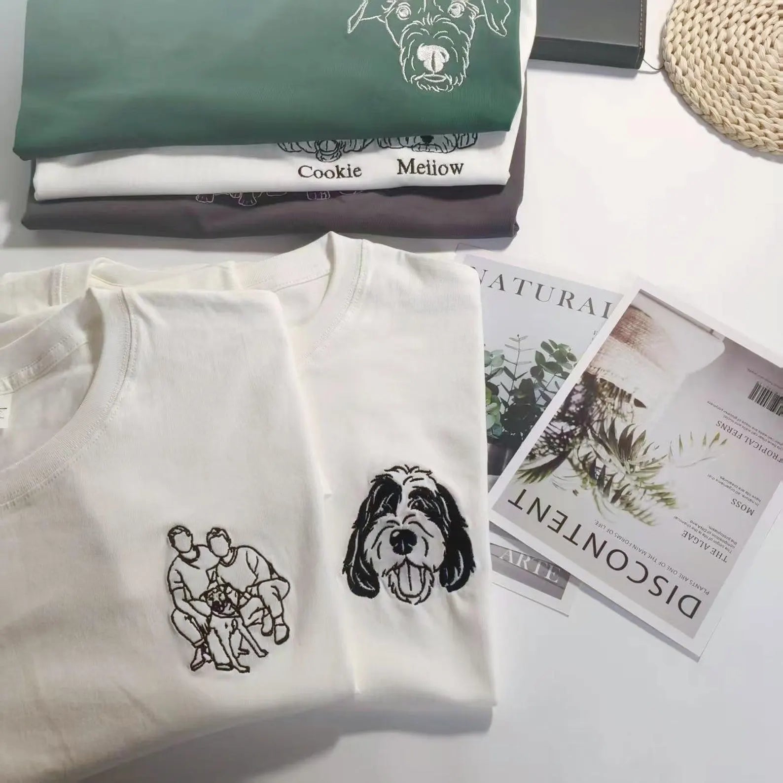 New Arrival! Personlig broderad T-shirt – Skräddarsytt foto av din hund & katt