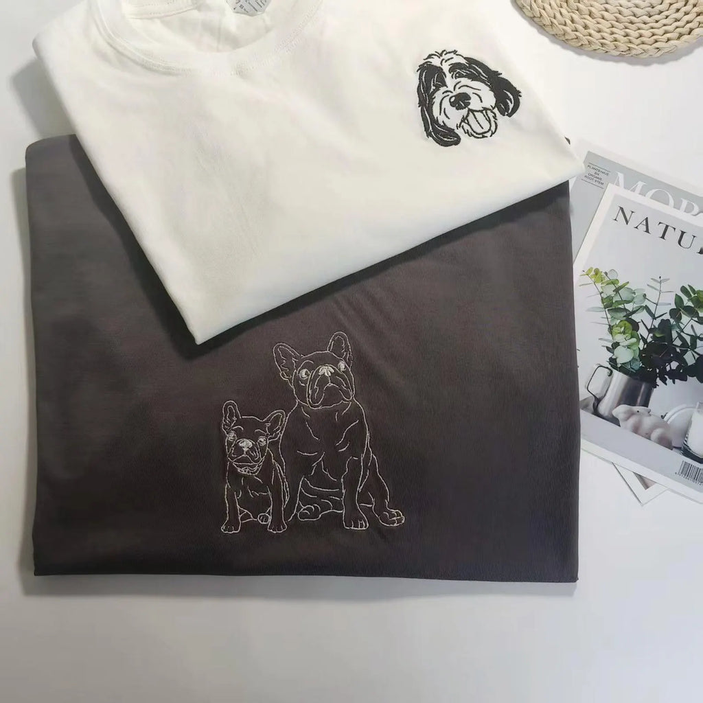 New Arrival! Personlig broderad T-shirt – Skräddarsytt foto av din hund & katt